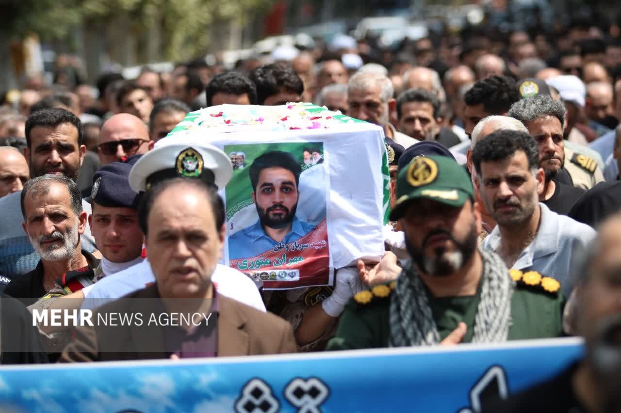 پیکر سرباز شهید «مهران منوری» در زادگاهش فومن آرام گرفت