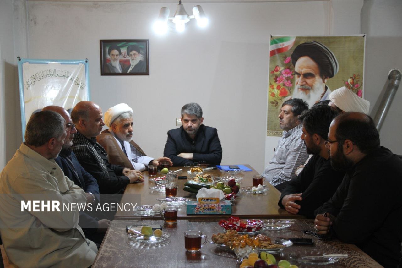 انقلاب اسلامی به برکت وجود شورای نگهبان استوار مانده است