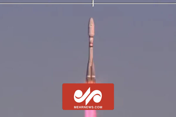 5236375 - لحظه پرتاب ماهواره‌های تمام ایرانی «هدهد» و «کوثر»