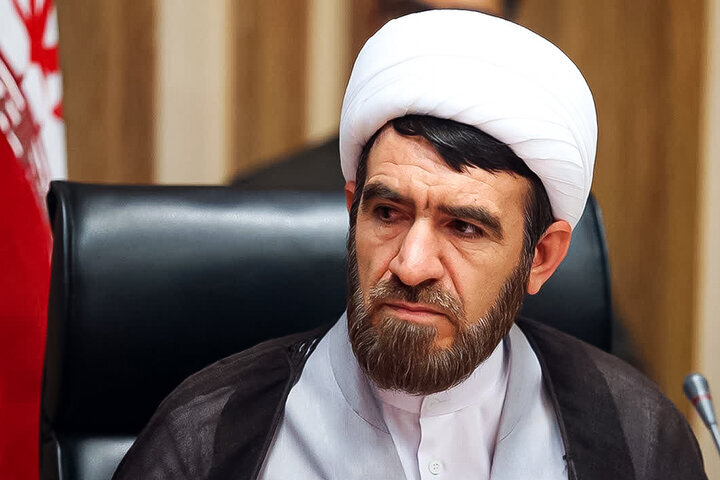برخورد قاطع با سگ‌گردانی در معابر عمومی قم ادامه خواهد یافت