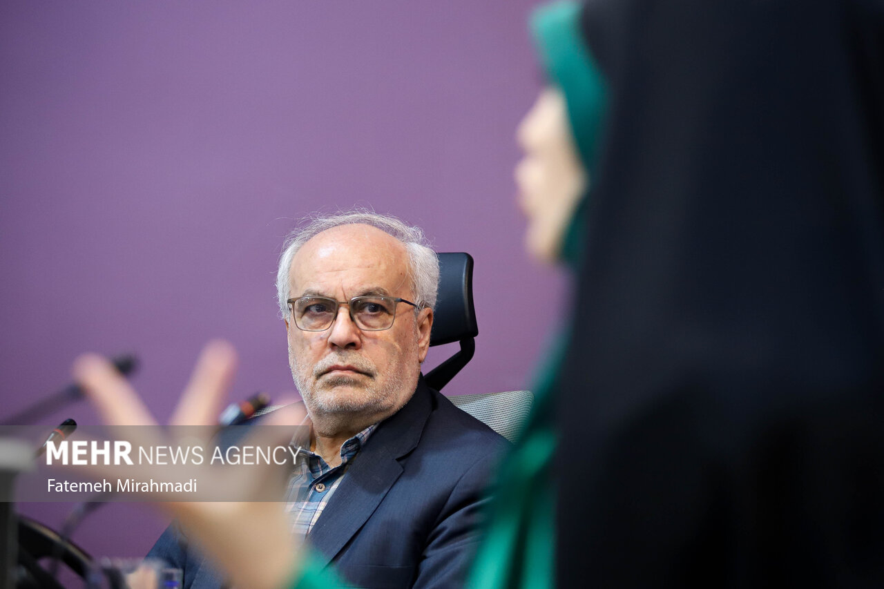 نشست هم اندیشی «بررسی عوامل موثر در موفقیت ازدواج دوباره»