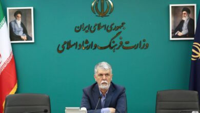 وزیر ارشاد: تئاتر تعطیل شدنی نیست؛ دبیرخانه فیلم فجر نیاز به مکان داشت