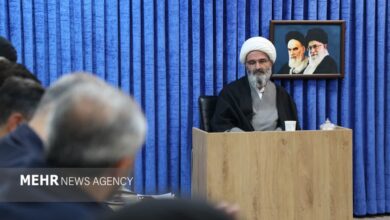 نماینده ولی‌فقیه در سمنان: فرصت شوراها را به تهدید خیانت تبدیل نکنید