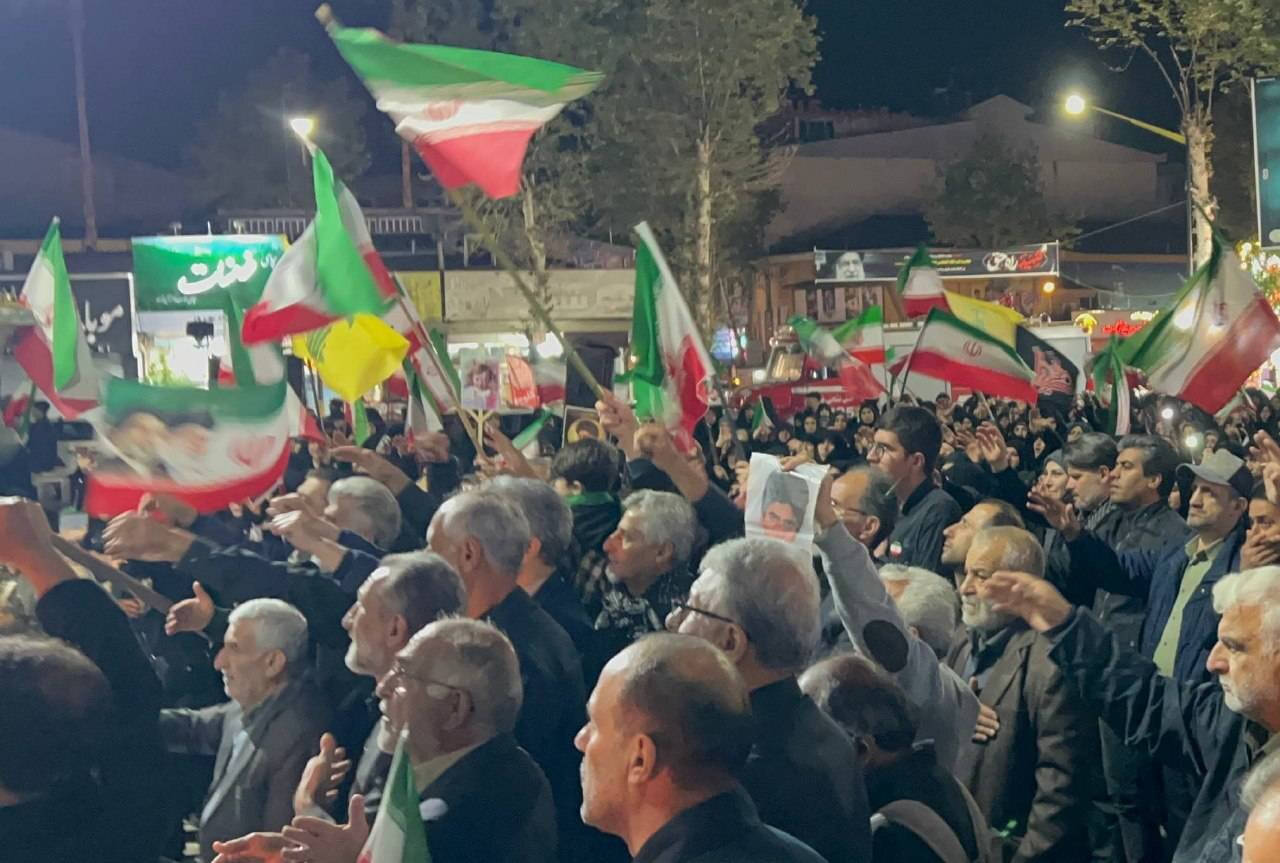 تجمع شبانه فومنی‌ها به شب پنجاه و پنجم رسید