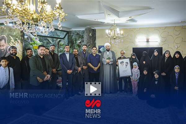 دیدار اصحاب رسانه با خانواده شهید مصطفی رحیمی
