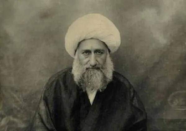 میراث آیت الله شاهآبادی پیوند میان «عرفان شیعی» و سیاست و جهاد بود میراث آیت الله شاهآبادی پیوند میان «عرفان شیعی» و سیاست و جهاد بود